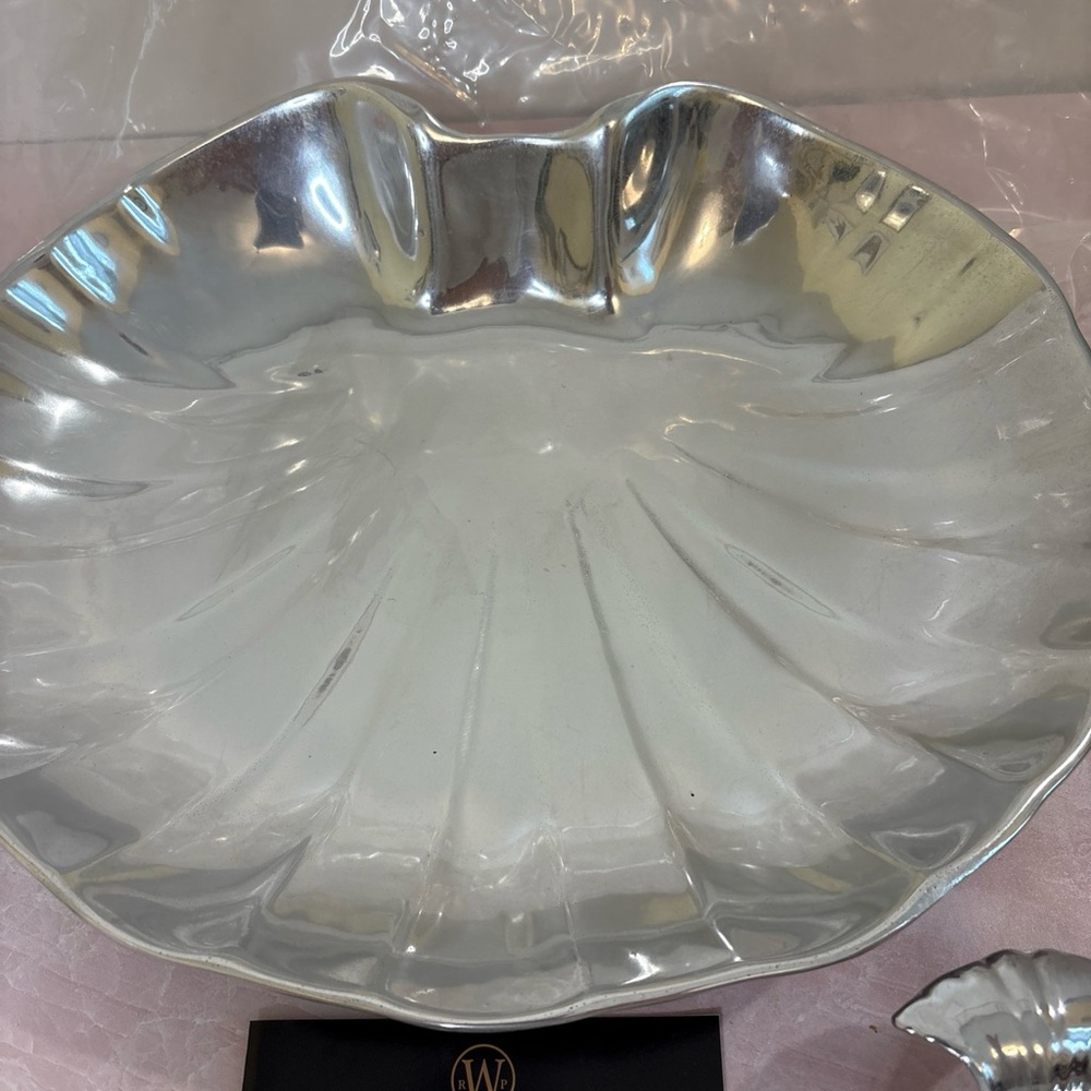 Wilton Armetale Shell Hors D’Oeurvres 2pc Serving Dish. Aluminum. #356934 NWT - Picture 3 of 11